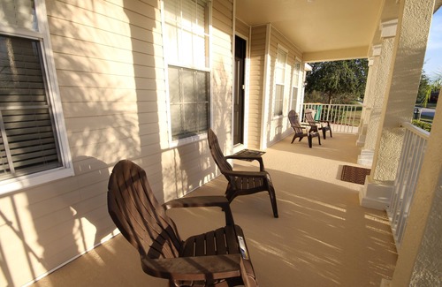 Trafalgar Village House | Your Home Away From Home, Close to Disney, Safe and Professionally Managed