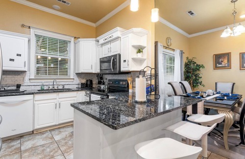 Lowell House | Your Home Away from Home