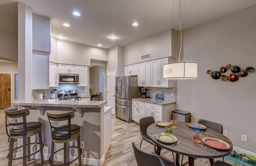 Monterra Knolls House | Your Home Away From Home in the Sunshine! Minutes from great amenities.
