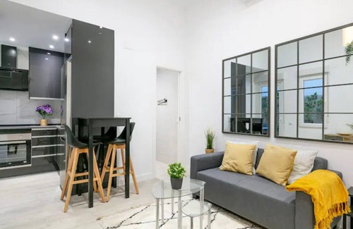 Literary Quarter Apartment | Your home in the center of Madrid