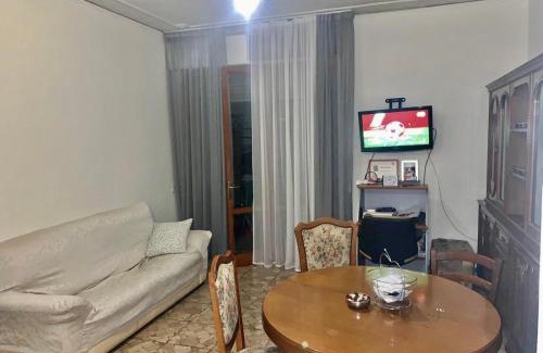Fucecchio Apartment | Your House