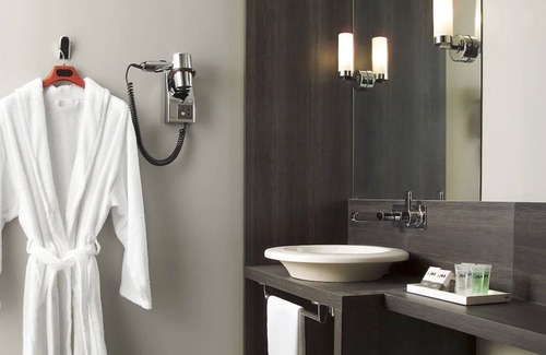 Jean Moulin - Marius Berliet Apartment | Your Ideal Lyon Retreat: Comfort and Convenience