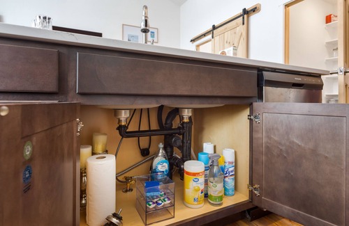 Wasilla House | Your intimate home in Gemini!