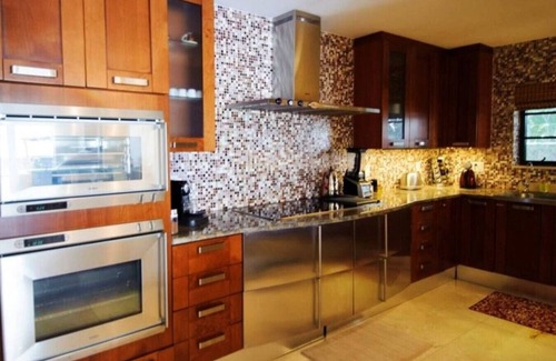 Venetian Islands House | Your Miami Paradise in Venetian!