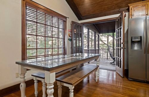 Leesburg House | Your New Favorite Weiss Lake Getaway - Sleeps 10