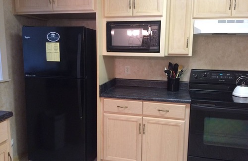 Demere Park Condo | Your Oasis Awaits - Enjoy Summer on St Simons Island! - 3 Bed/2 Bath Condo!