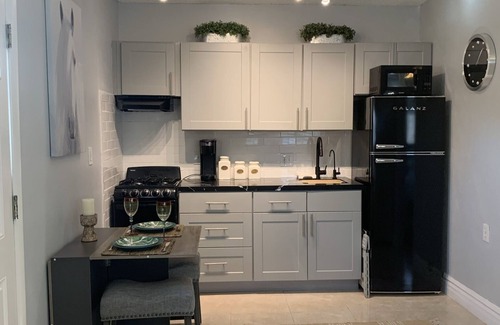 North Mountain Apartment | Your Oasis Retreat: Pool, style, comfort, relaxation