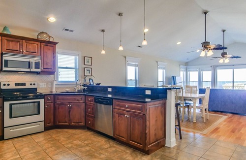 Topsail Beach House | Your Oceanfront Oasis