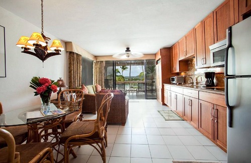 Red Hook Condo | Your Perfect Beachfront Condo in Paradise - Sapphire Beach - Corner Unit