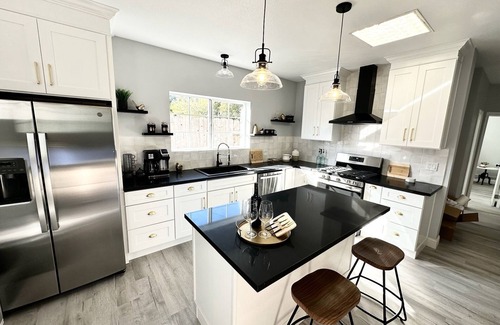 Santa Barbara House | Your Perfect Escape in Buellton, in the heart of Santa Barbara Wine Country!