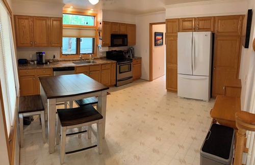 Greenbush House | Your perfect sandy beach trip! A few late summer discounted short stays left.