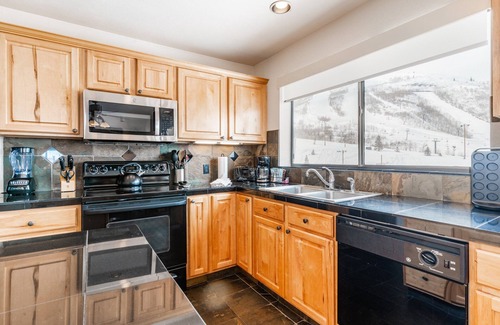 North Park City Condo | Your Perfect Ski In Ski Out Park City Mountain Condo - Unmatched Location & View