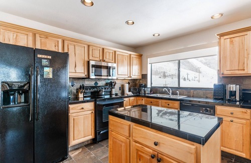 North Park City Condo | Your Perfect Ski In Ski Out Park City Mountain Condo - Unmatched Location & View