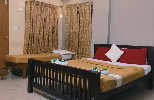 Kochi Hotel | YOUR PERFECT STAY IN KOCHI ALL AROUND 3 KM , NEAR TO LULU MALL, 3 KM TO STATIONS