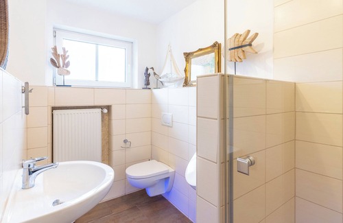 Wangerland Apartment | Your personal oasis of relaxation - "Dünensand" vacation apartment