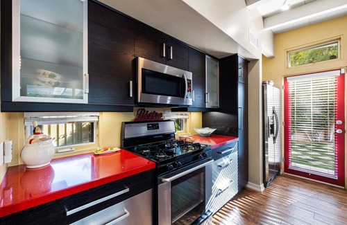 Magnesia Falls Cove House | Your Private Sanctuary is in Rancho Mirage Here!