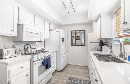 Canyon Corridor Condo | Your Quiet Palm Springs Getaway