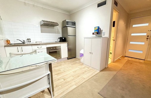 East Perth House | Your Tranquil Haven in East Perth