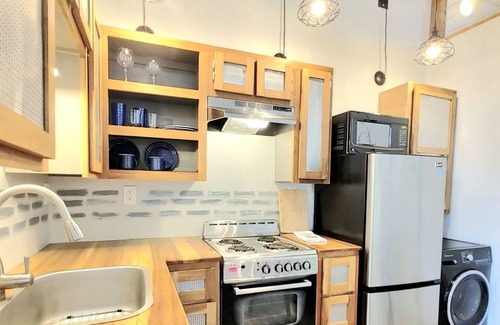 Lubbock Apartment | Your travel solution is here! You won't find a better deal. Book Now.