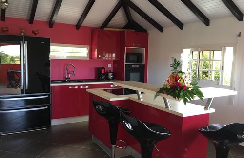 Anse-Bertrand Villa | Your unforgettable stay in colors & rich in flavor