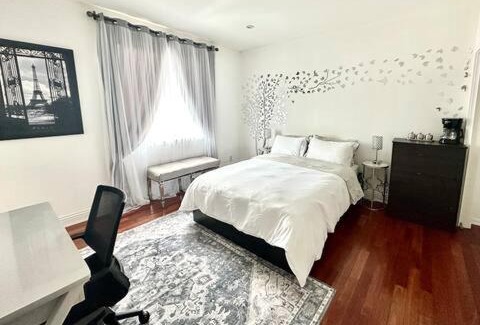 Studio City House | Your Vacation Home in the Hills of Studio City