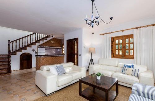 S'Illot-Cala Morlanda Villa | YourHouse Sa Fonteta