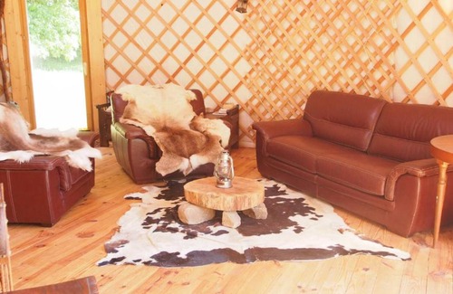 Ploerdut Other | Yourte douillette, sauna, petite rivière, promenades bucoliques et sauvages