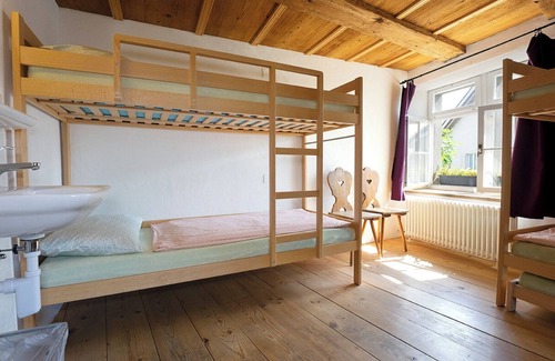 Brugg Hostel | Youth Hostel Brugg
