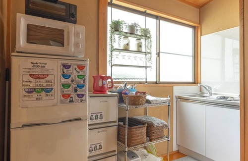 Yoyogi Apartment | Yoyogi Ivy Full | 2BR Unit with King Sized Bed