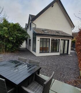 Rowen House | Yr Hen Berllan in the Beautiful Rowen