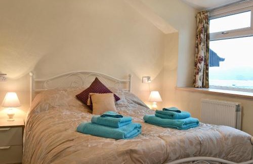 Cwmystwyth House | Yr Hen Sgubor