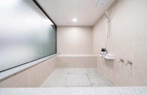 Busanjin Hotel | Ytt Hotel