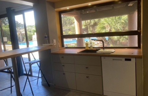 Sainte-Lucie-de-Porto-Vecchio Villa | "Yucca" Ideal for family/friends, 300m from 1 white sand beach, Large private pool