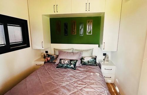 Konyaalti Other | Yucca tiny house