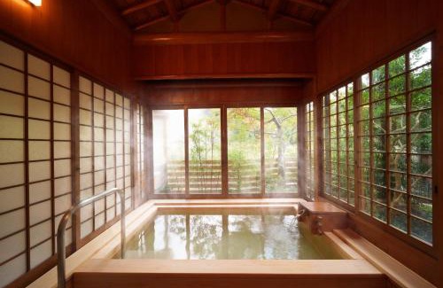 Yufuin Onsen House | Yufuingeihinkan Torikoshibettei - Vacation STAY 53582v