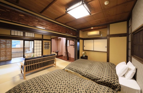 Miyakami House | Yugarawa Fuga