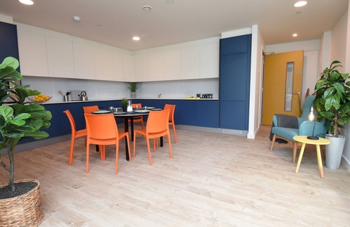Cork City Centre Apartment | Yugo Explore - Lee Point