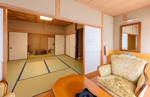 Yufuin Onsen House | Yuji Vacation Onestory Japanesestyle room with / Yufu Ōita