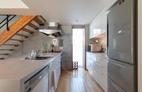 Hirafu House | Yuki Ten by H2 Life