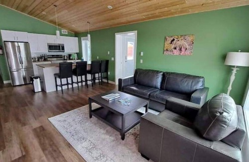 Whitehorse House | Yukon Hot Springs Suite #36