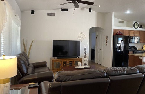 Fortuna Foothills House | Yuma Foothills Retreat
