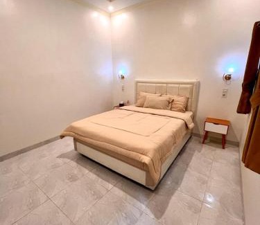 Jatiwangi Apartment | Yumna Guest House