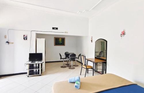 Sidoarjo House | YUTAKA INN Global Juanda Sidoarjo