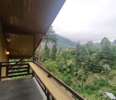 Manali House | Yutori Homestays