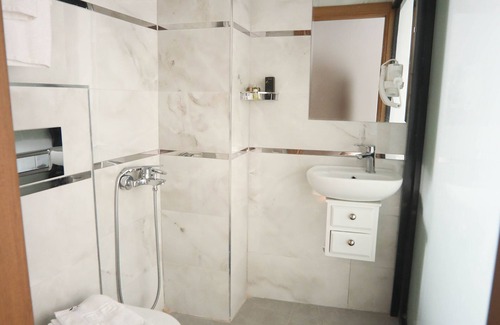 Topkapi Hotel | Yuvam Akmarmara Hotel