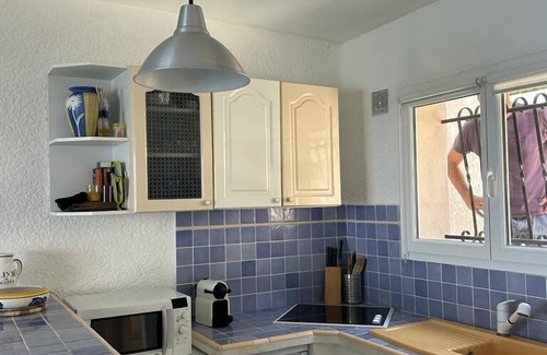 Tarcu House | YVETTE MINI-VILLA - FACING THE SEA- 3*