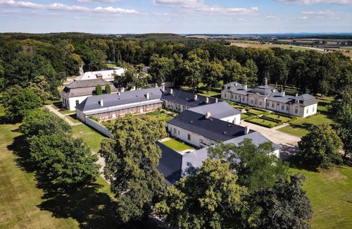 Stara Lysa Villa | Zámek Bon Repos