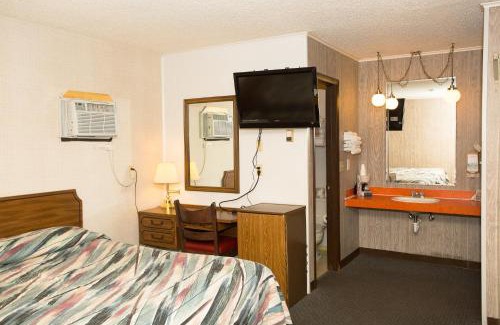 Buffalo Hotel | Z Bar Motel