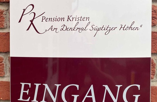 Dreiheide Apartment | z Double room 4 online - Pension und Ferienwohnung Kristen Am Denkmal Süptitzer Höhen
