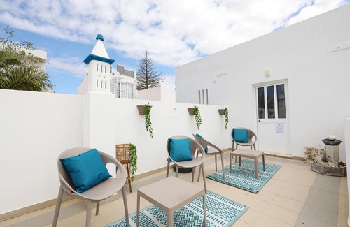 Lagos City Center House | Z - Gil Vicente Guest Rooms